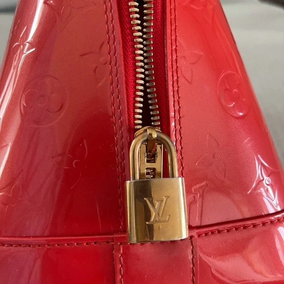 Louis Vuitton Monogram Vernis Alma Gm Bag - Picture 3 of 11